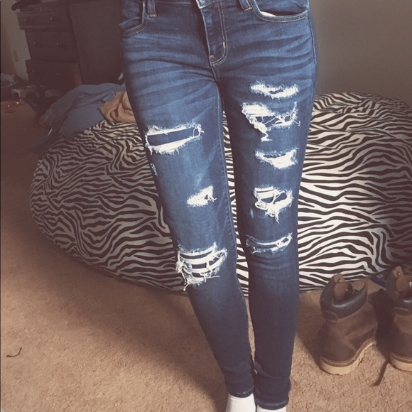 American Eagle Outfitters Denim - American Eagle ripped jeans